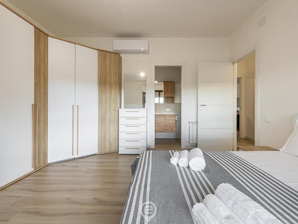 Giulia'S House Apartman Oristano Kültér fotó